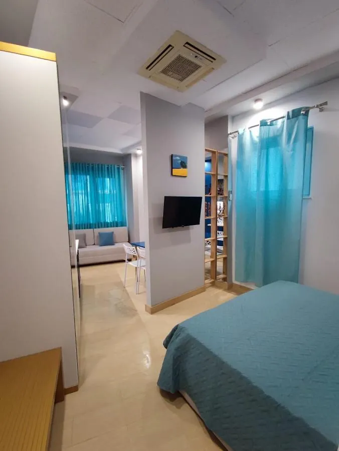 Laiola Apartment Tirana 0*,  Albanie